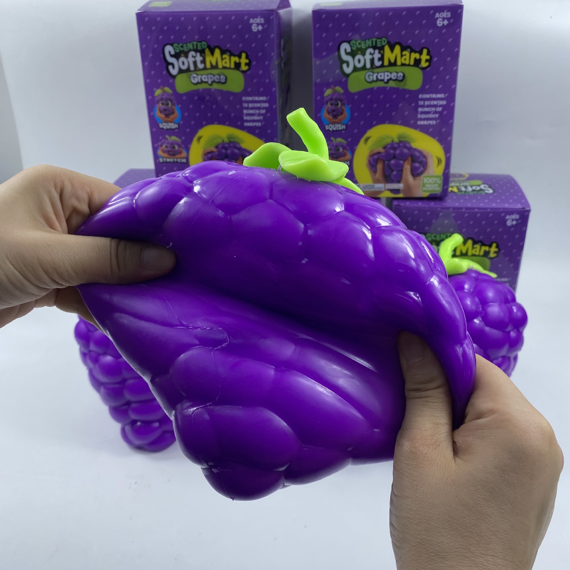 Realistic Bunch Grape Squeeze  – Perfume Fragrance House Bewertung und Preis